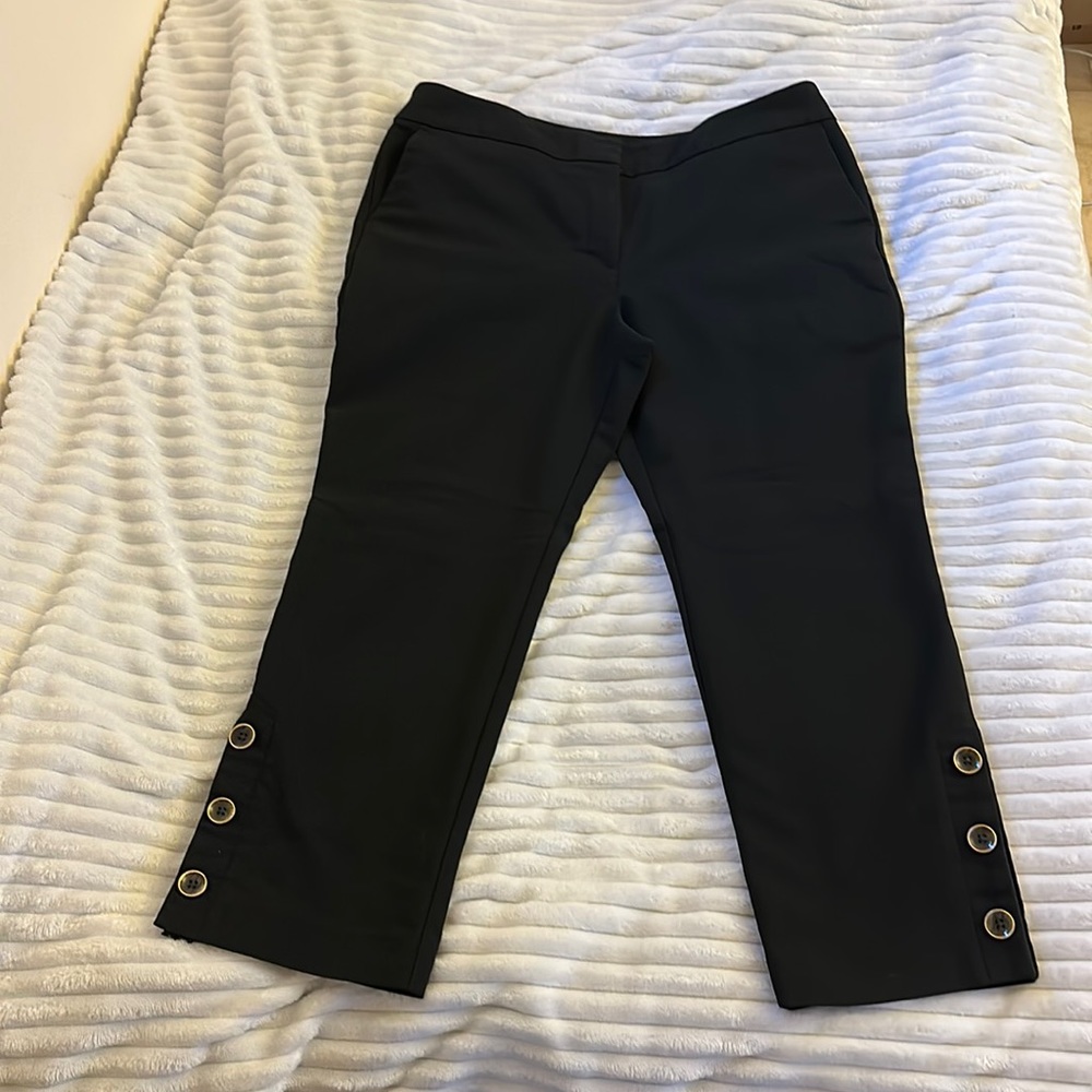 Black Ann Taylor Factory Crop Pants